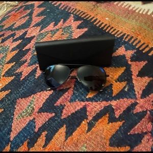 Privé Revaux Black Aviator-style polarized sunglasses.